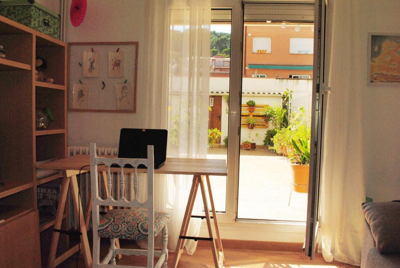 Habitacion Con Patio En Piso Compartido Capellades Zewnętrze zdjęcie